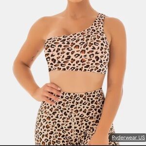 Leopard Print One-Shoulder Sports Bra